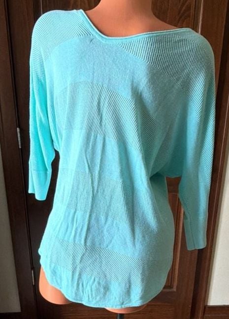Express Women's Mint Green V-Neck Open Knit Striped Pullover Sweater 7