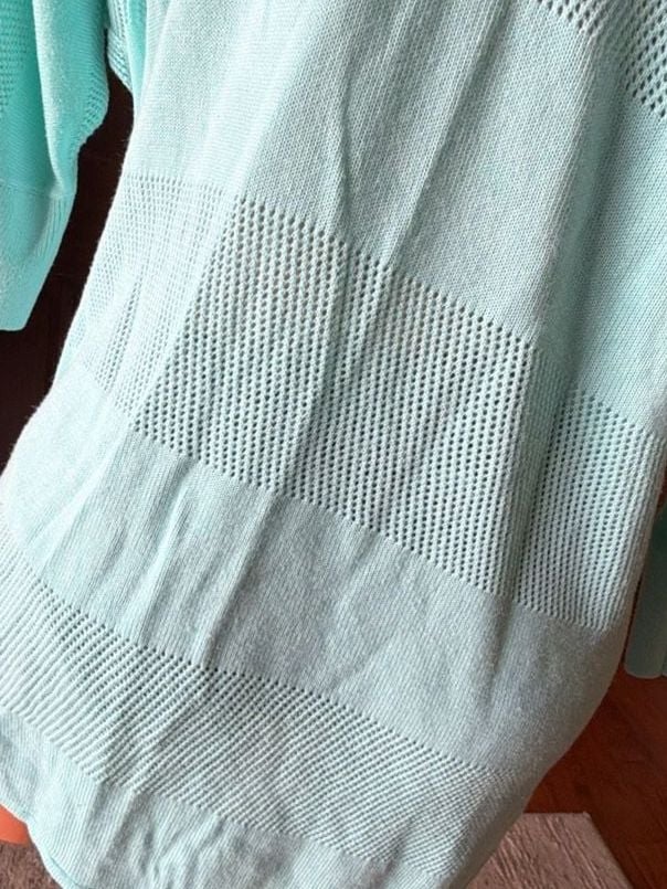 Express Women's Mint Green V-Neck Open Knit Striped Pullover Sweater 8