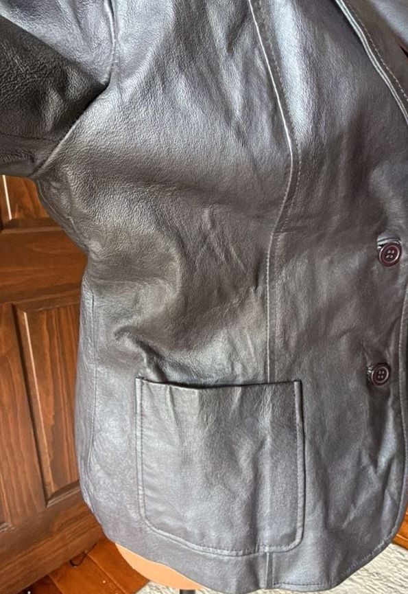 Uniform John Paul Richard Women's Genuine Leather Two-Button Blazer Jacket 5