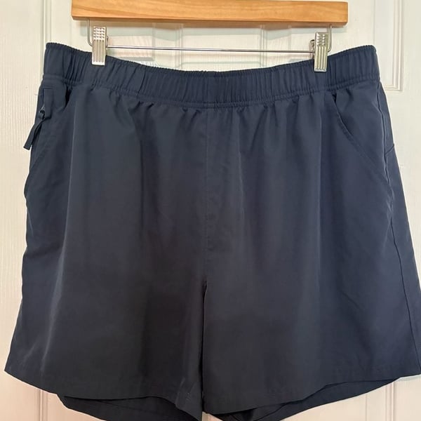 EUC Blue Mountain Women's Athletic Shorts, size, large, quick dry fabric