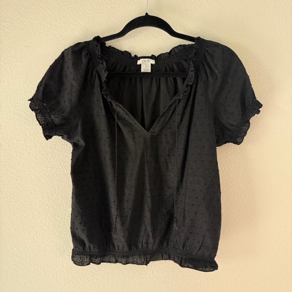 Vintage y2k Caché Women's Black Swiss Dot V-Neck Blouse with Flutter Sleeves