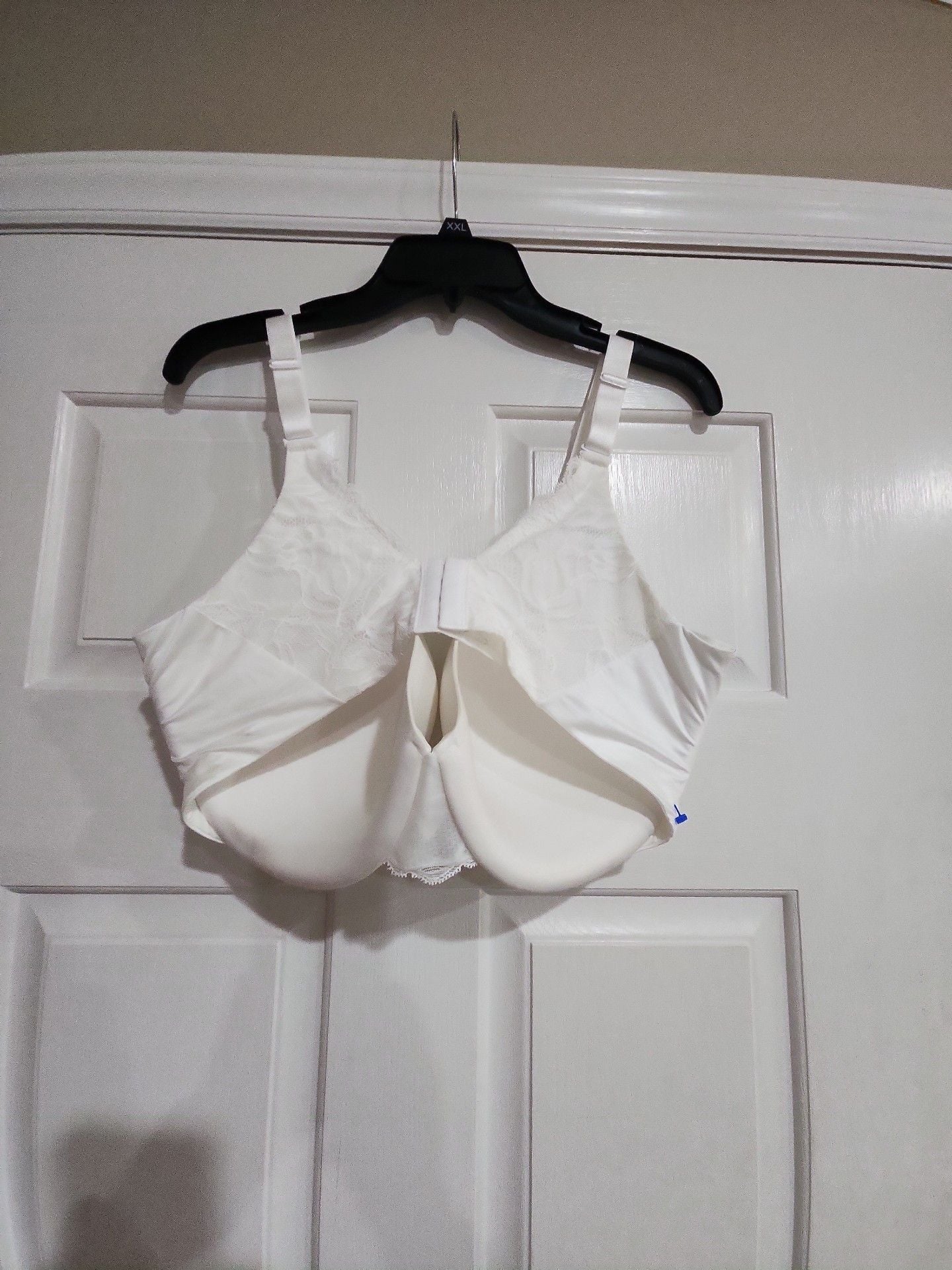 Bali Smoothing Underwire Convertible Back Bra, Style DF6580, White, 40DD 3