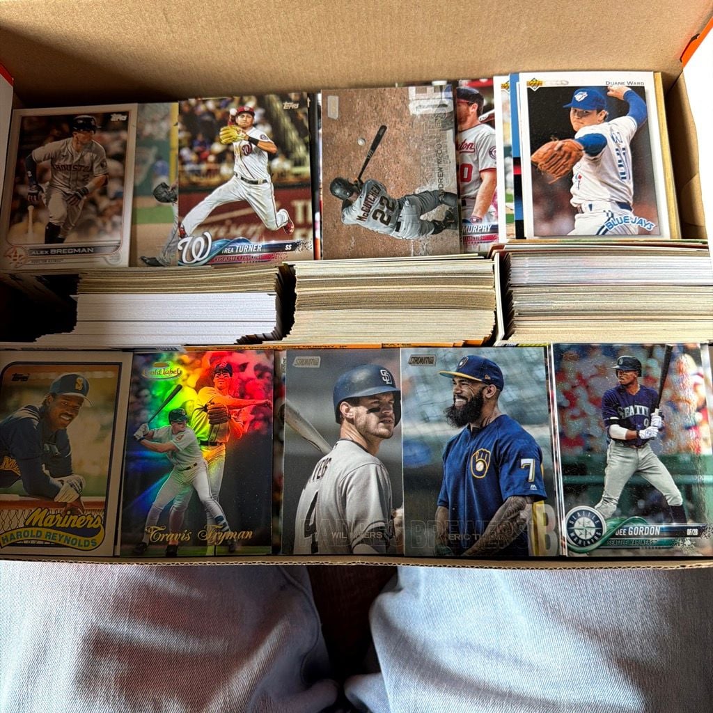 Assorted Major League Baseball Card Collection Lot 1