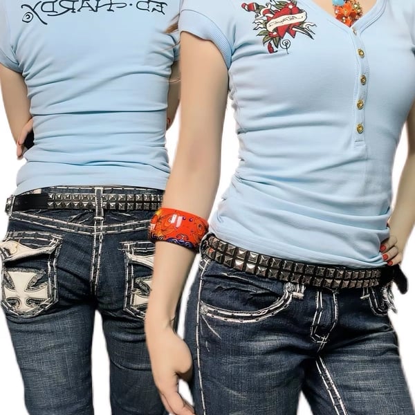 Ed Hardy Women's Slim Fit Heart and Dagger Embroidered Polo shirt vintage 