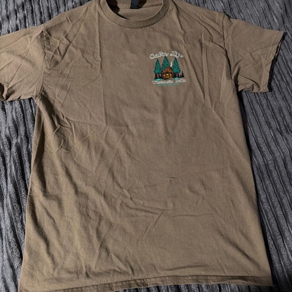Cabin Life Wisconsin Dells Graphic T-Shirt 1