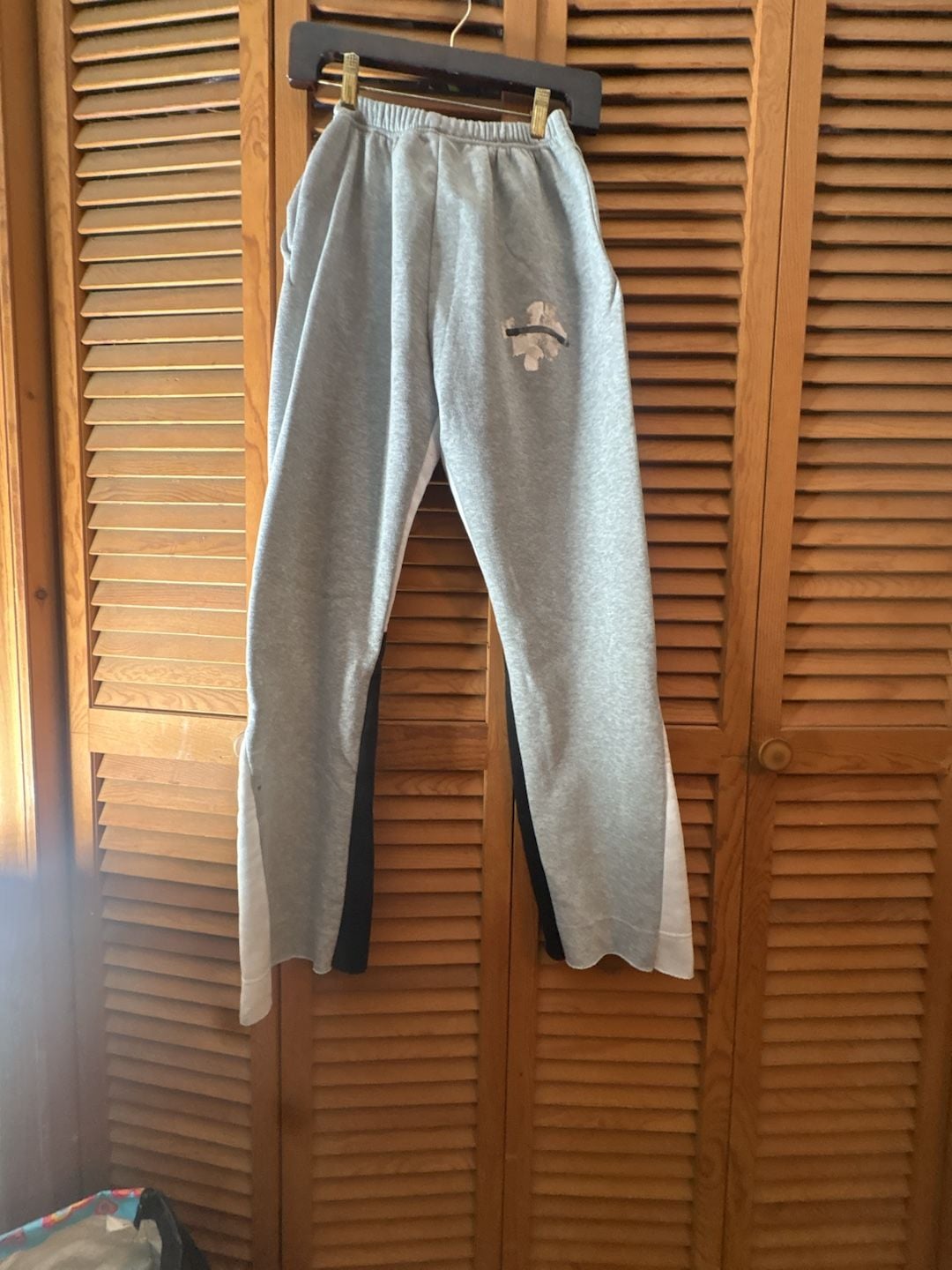 Gallery Dept. Paint Splatter Colorblock Flare Sweatpants 9
