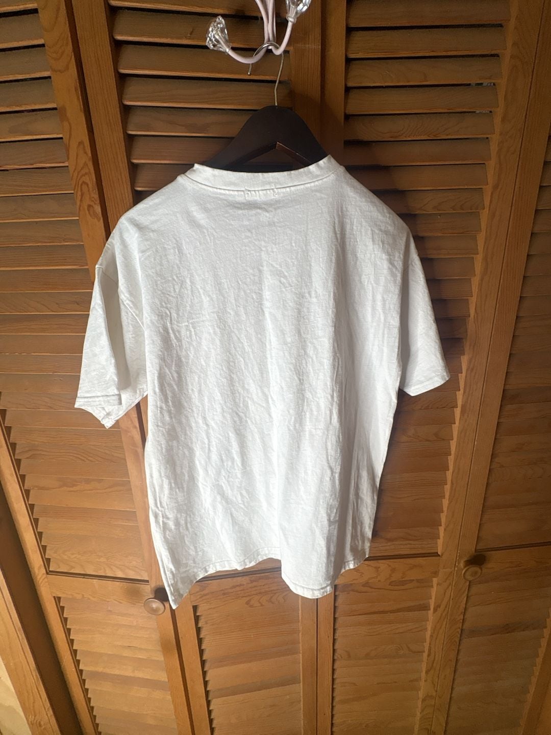 3158 Classic White Graphic T-Shirt with Paris Smiley Face Patch 4