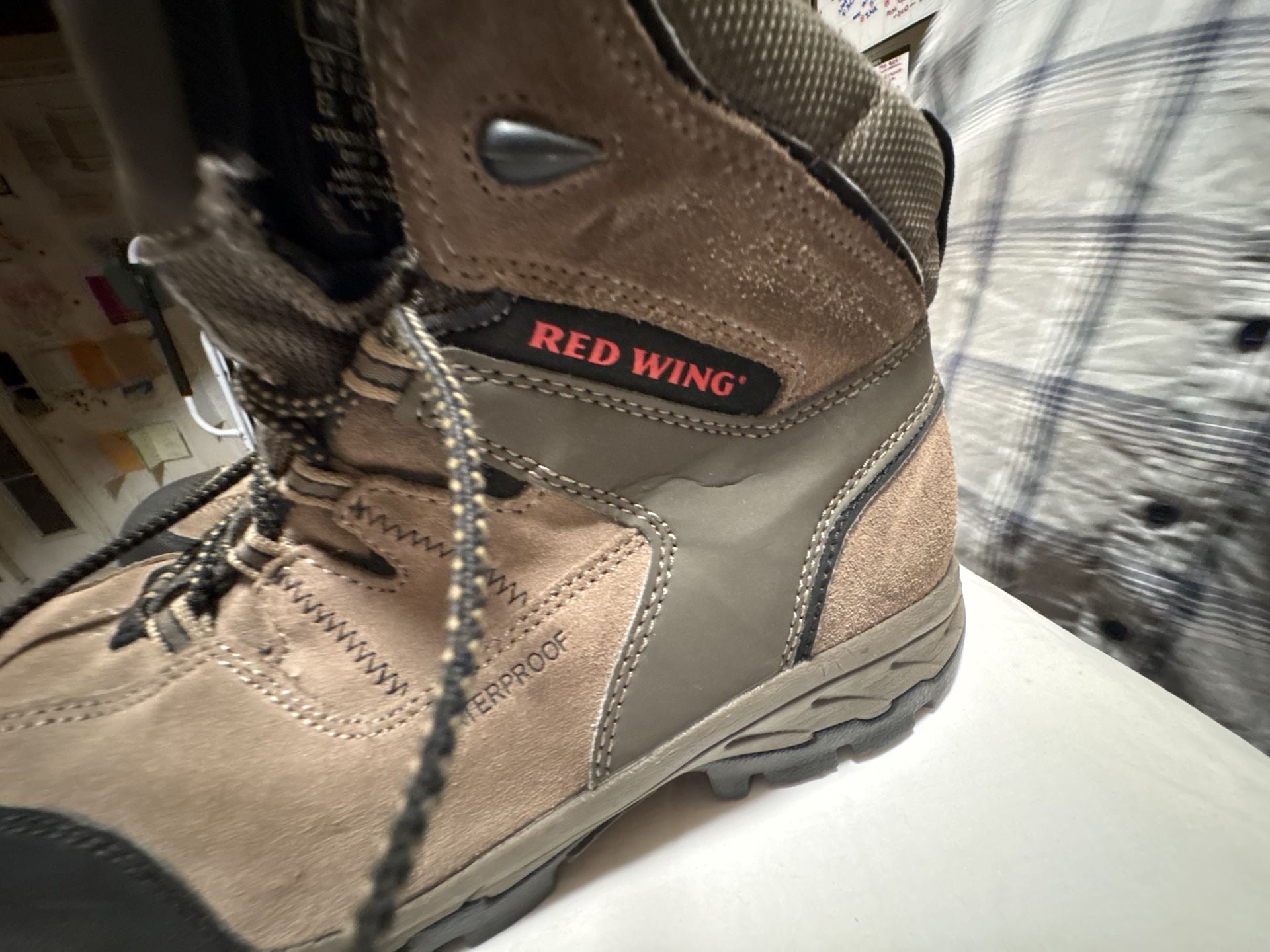 Red Wing TruHiker Men's Waterproof 6-Inch Safety Toe Work Boots Style 3561 Size 9.5 7