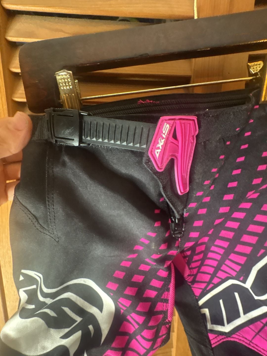 MSR Axis Youth Girls Motocross Racing Pants, Black/Pink, Size Y20 5