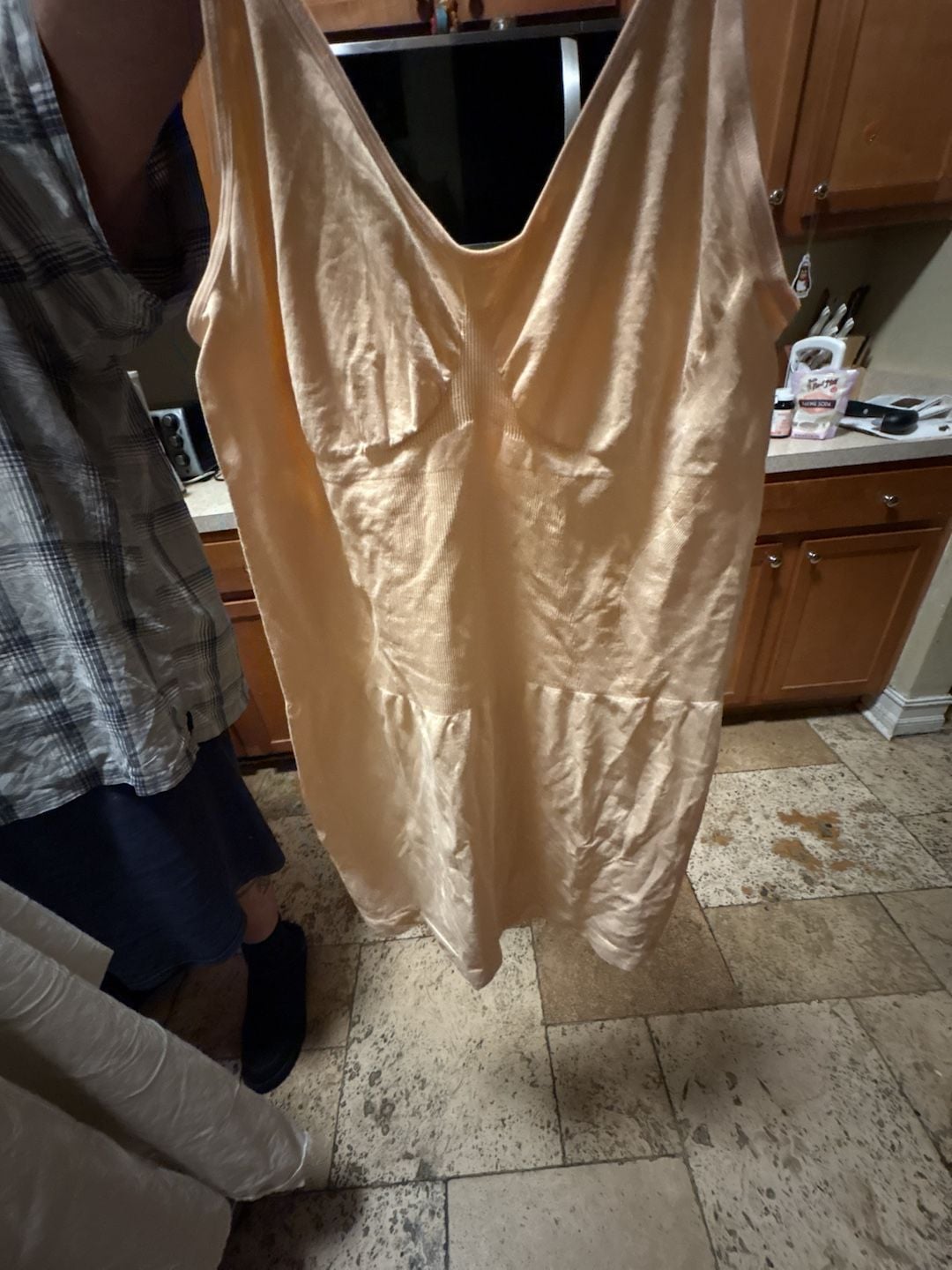 Women's Seamless Beige Shapewear Camisole Size 3XL (looks a bit smaller) 3