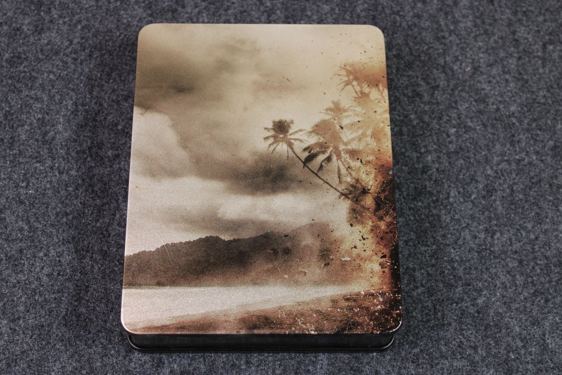 The Pacific HBO Complete Mini-Series 6-Disc DVD Collector's Tin Box Set 5