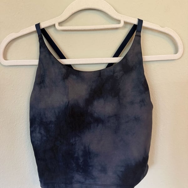 GapFit Recycled Power Adjustable Strap Sports Bra Crop Top - Navy Tie Dye