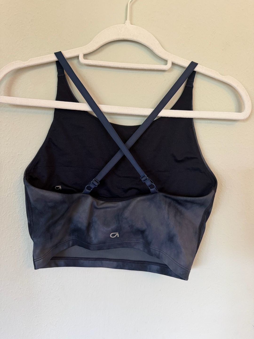 GapFit Recycled Power Adjustable Strap Sports Bra Crop Top - Navy Tie Dye 3