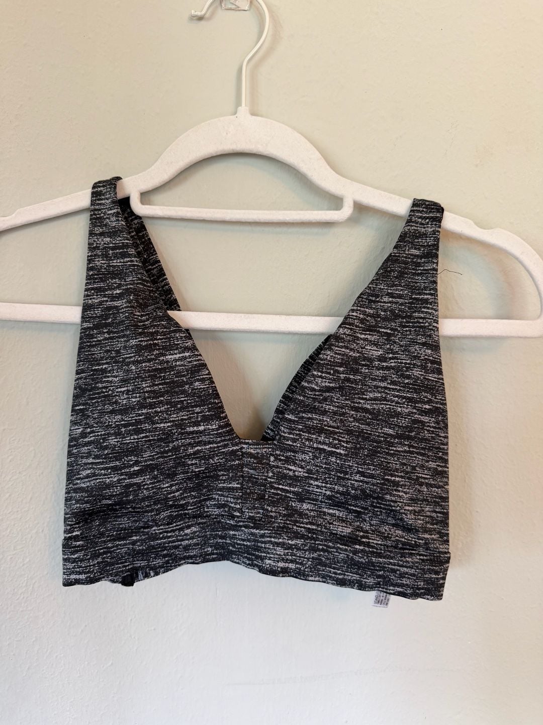 Victoria's Secret VSX Sport Strappy Plunge Sports Bra 1