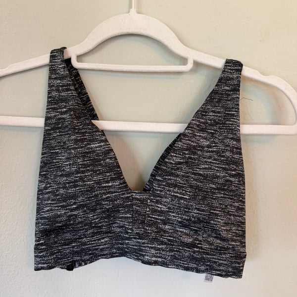 Victoria's Secret VSX Sport Strappy Plunge Sports Bra