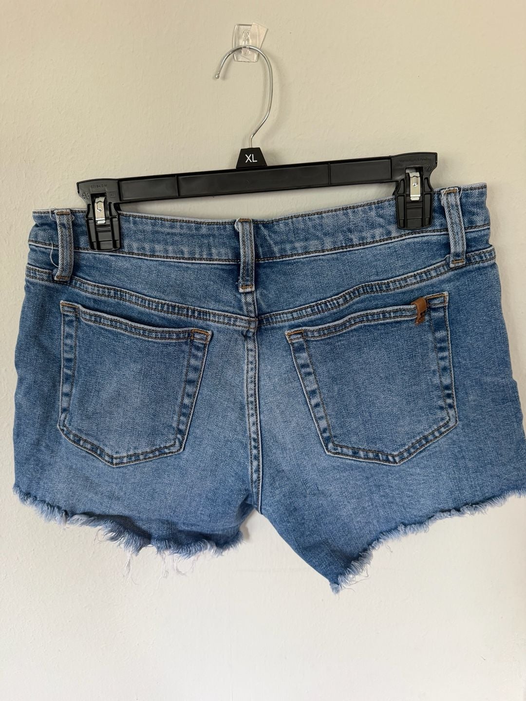 Joe's Jeans Women's Denim Cut-Off Frayed Hem Shorts 7