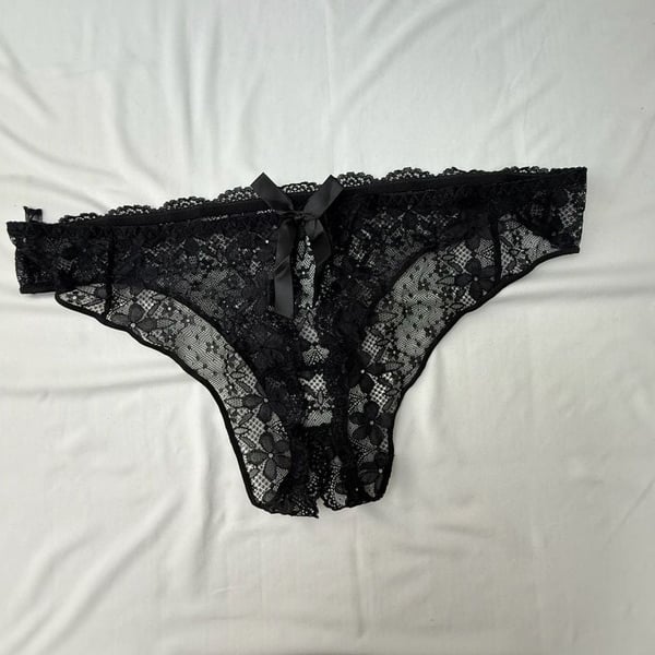 Fashion Nova Floral Lace Bow Detail Cheeky Panty 