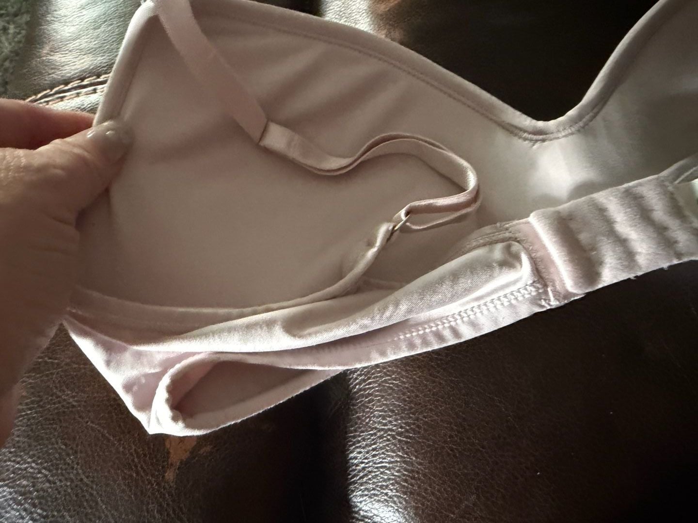 Jessica Simpson Wireless Molded Cup T-Shirt Bra 3