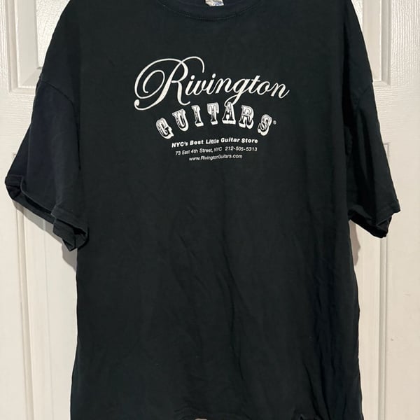 Rivington Guitars NYC Logo Graphic Short Sleeve T-Shirt Mens Size 2XL