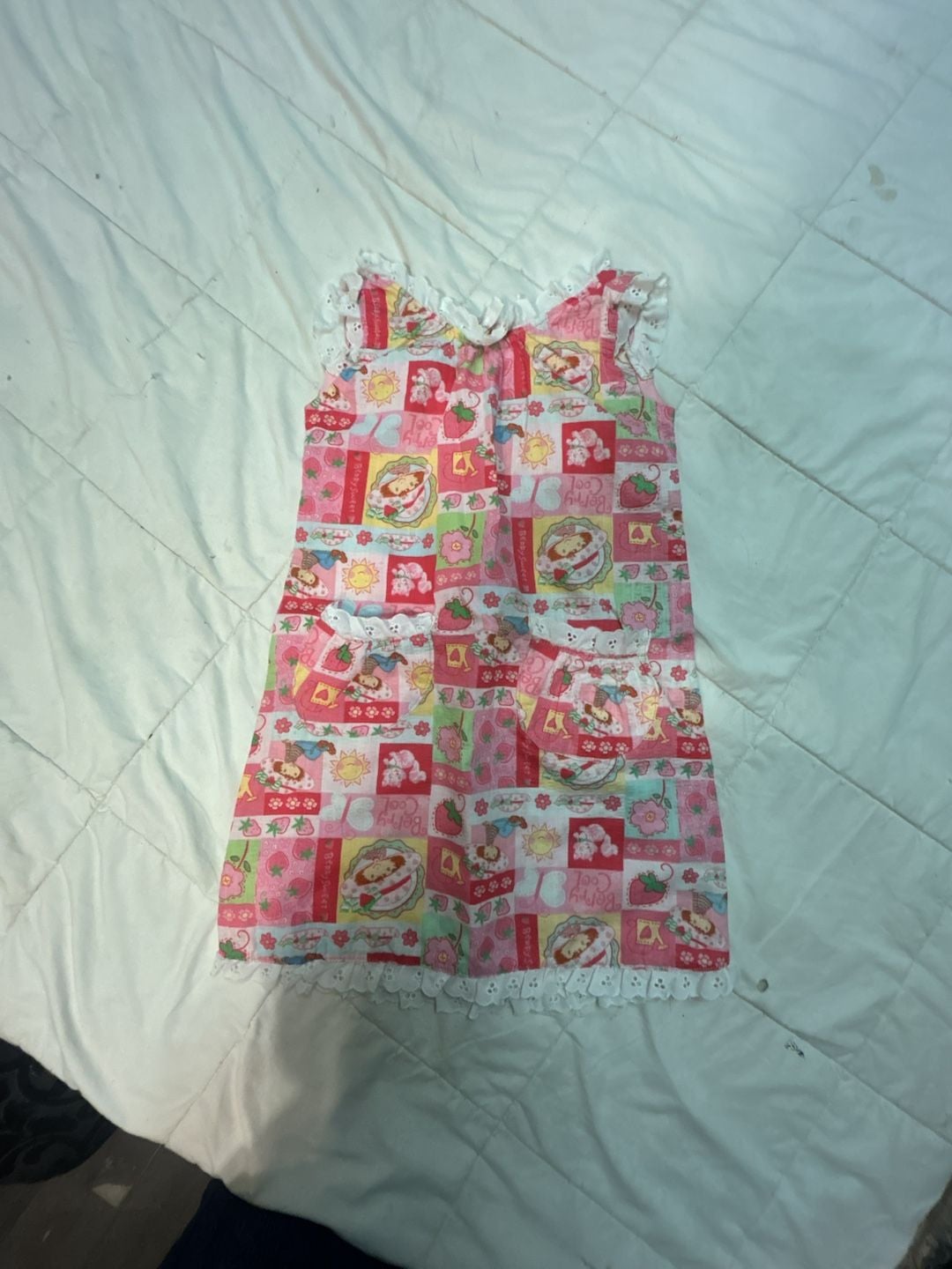 Vintage Handmade Strawberry Shortcake Girls Dress with Eyelet Lace and Pockets 2