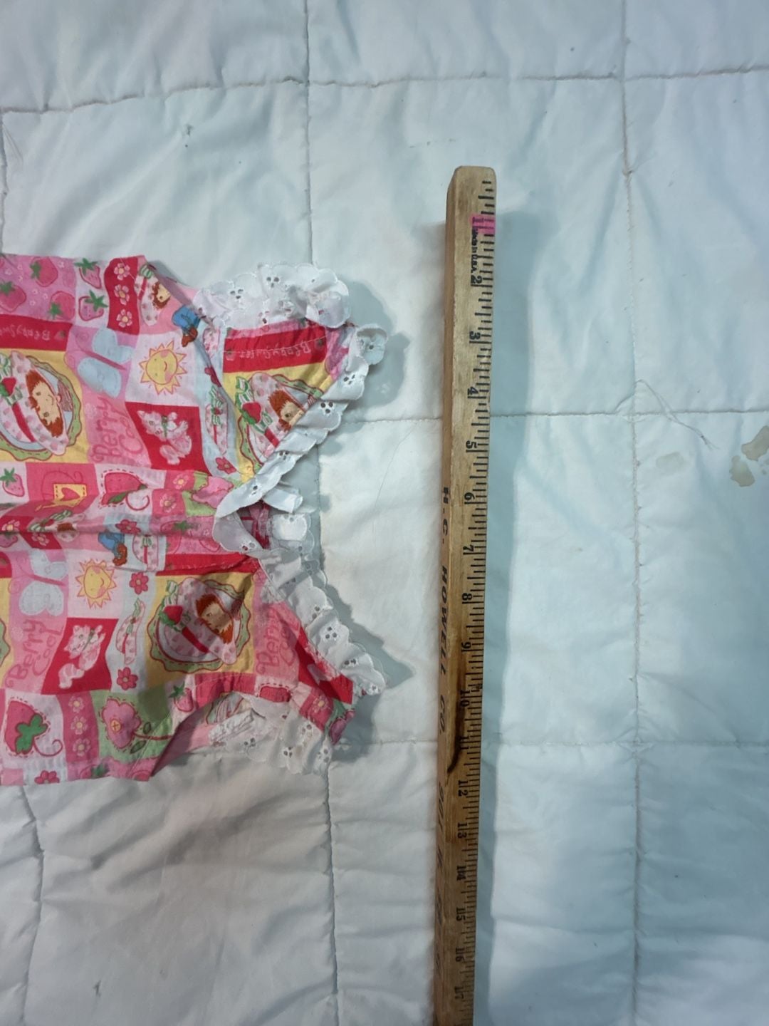 Vintage Handmade Strawberry Shortcake Girls Dress with Eyelet Lace and Pockets 8