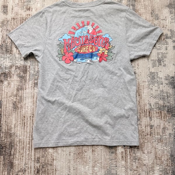 Maui & Sons Surf Co. Since 1980 Floral Graphic T-Shirt