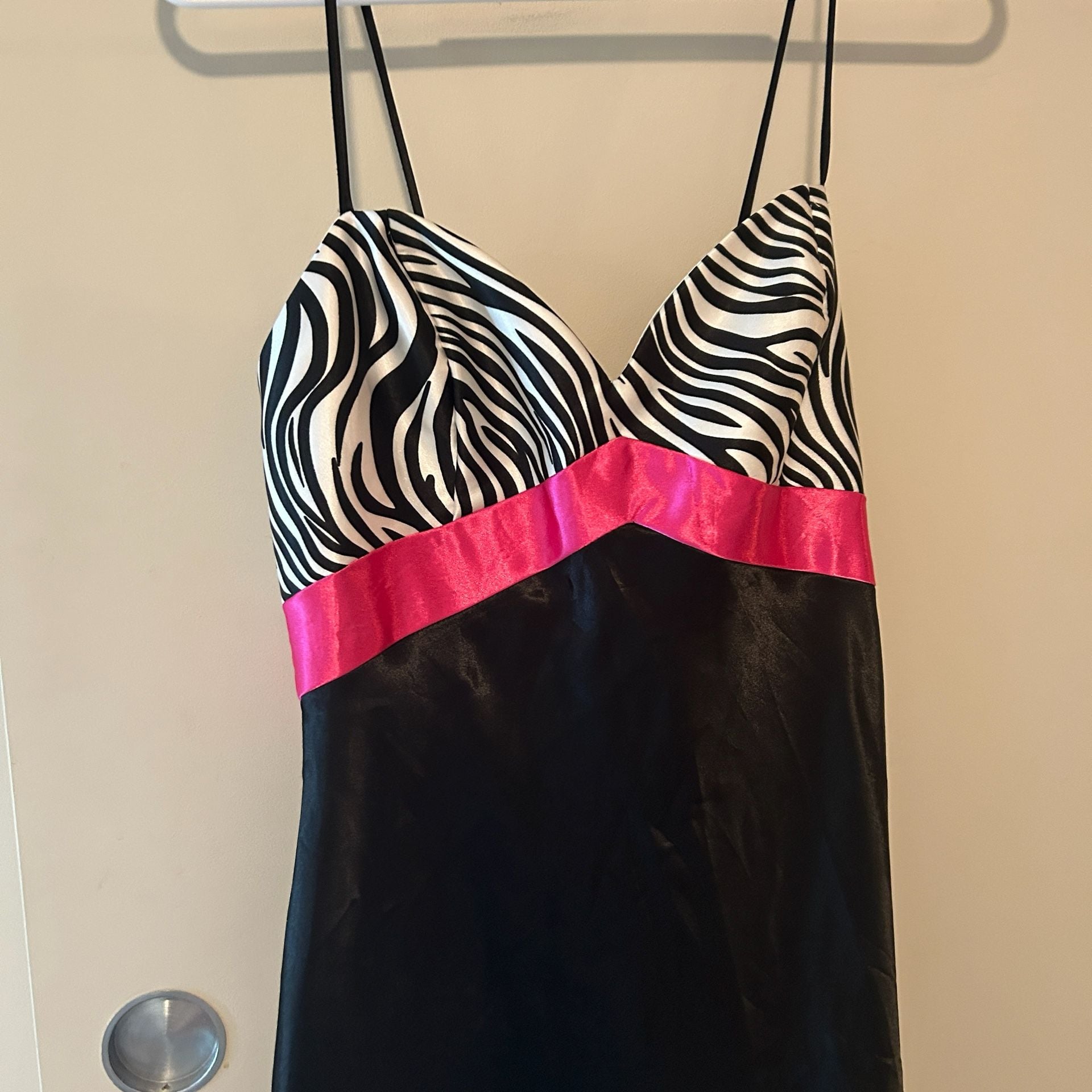 Vintage Jessica McClintock Zebra Print and Hot Pink Satin Full Length Gown (size 5) 2