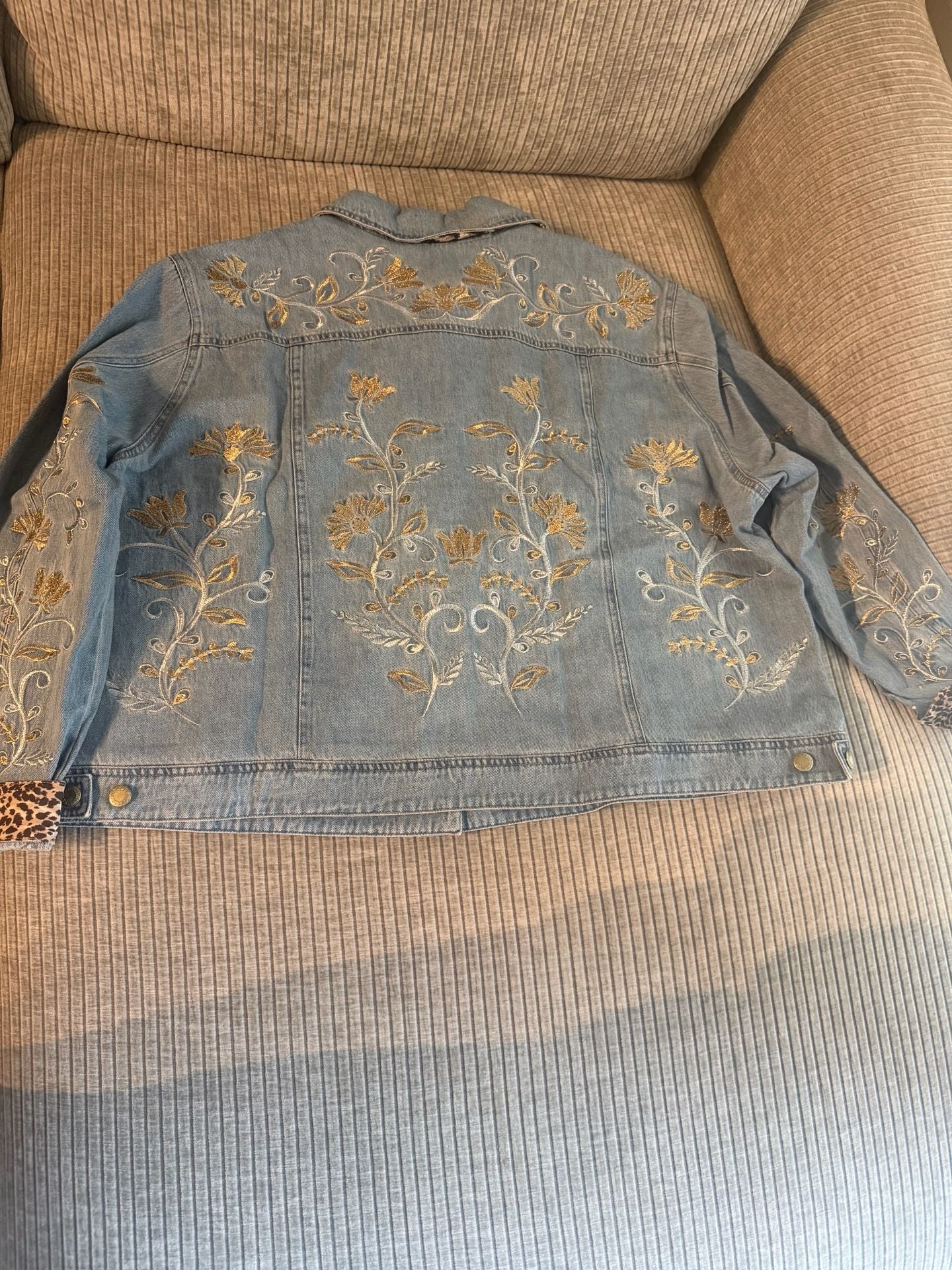 John Mark Women's Embroidered Denim Jacket with Metallic Floral Details 3