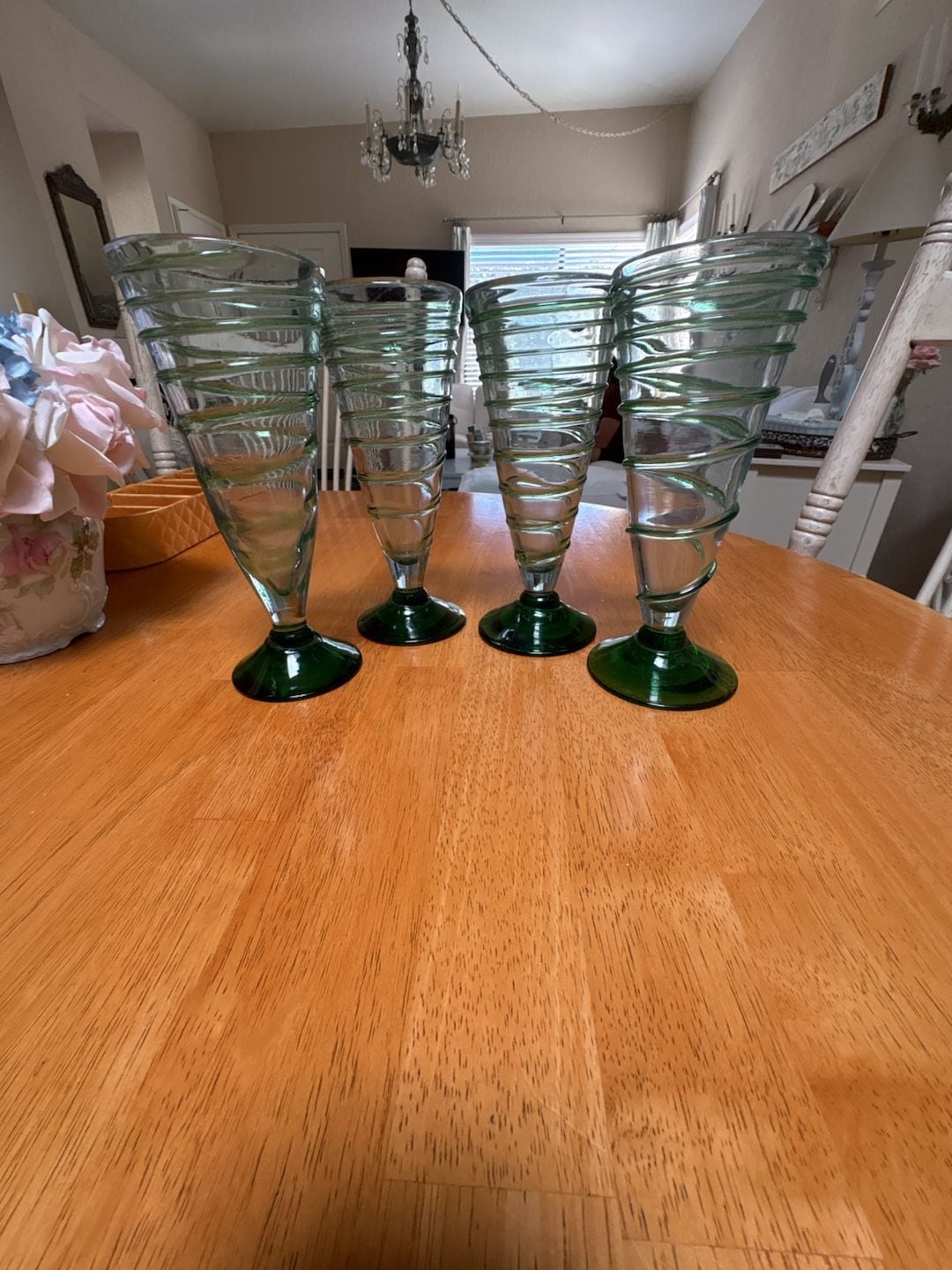 Set of 4 Mexican Hand Blown Green Swirl Iced Tea Goblets 1