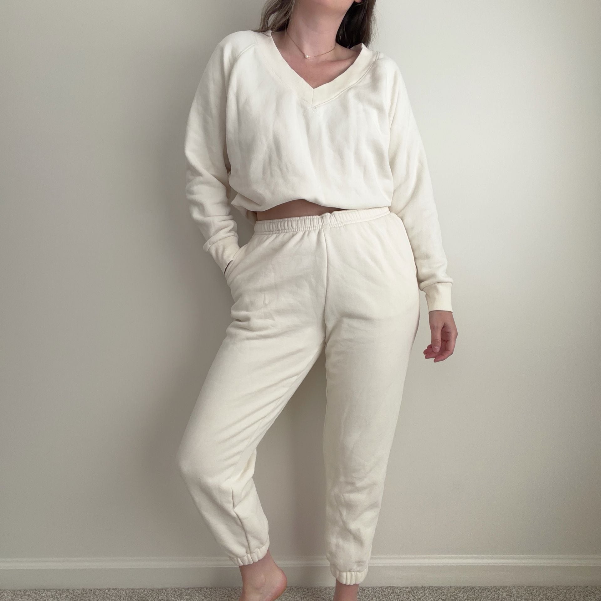 Universal Thread Ivory sweatshirt Lounge Set 1