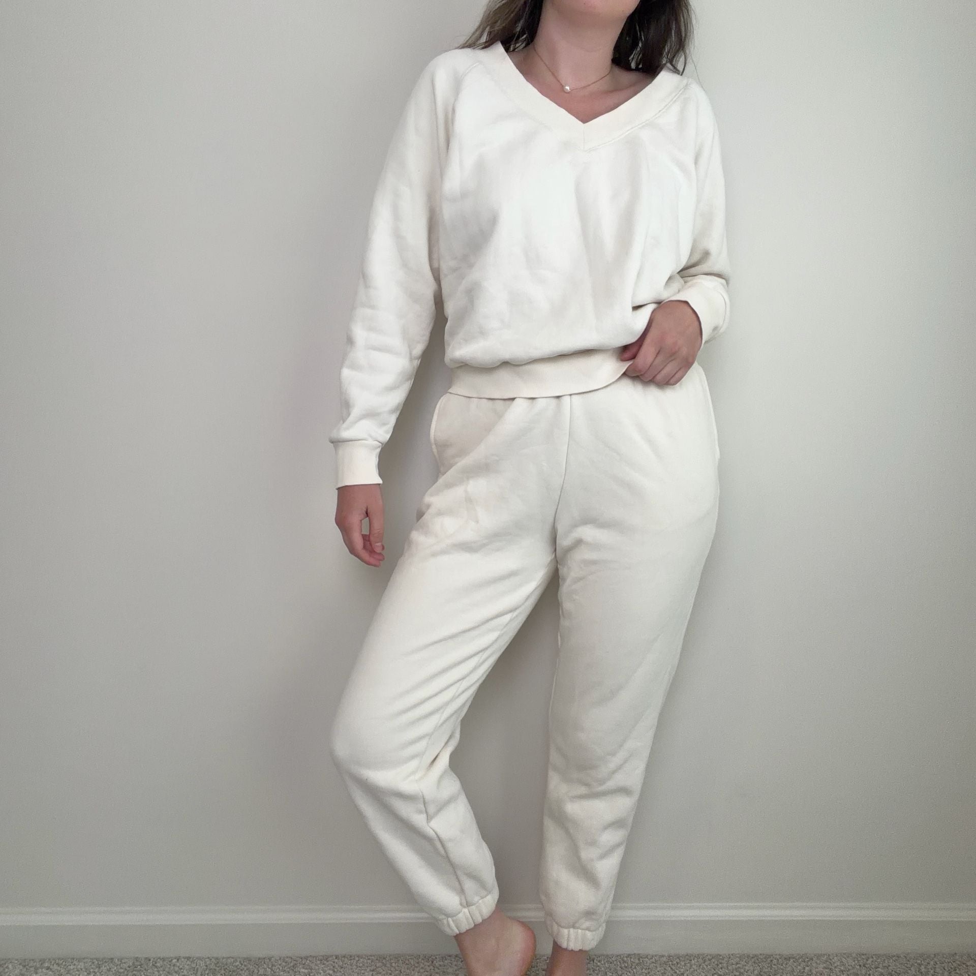 Universal Thread Ivory sweatshirt Lounge Set 2