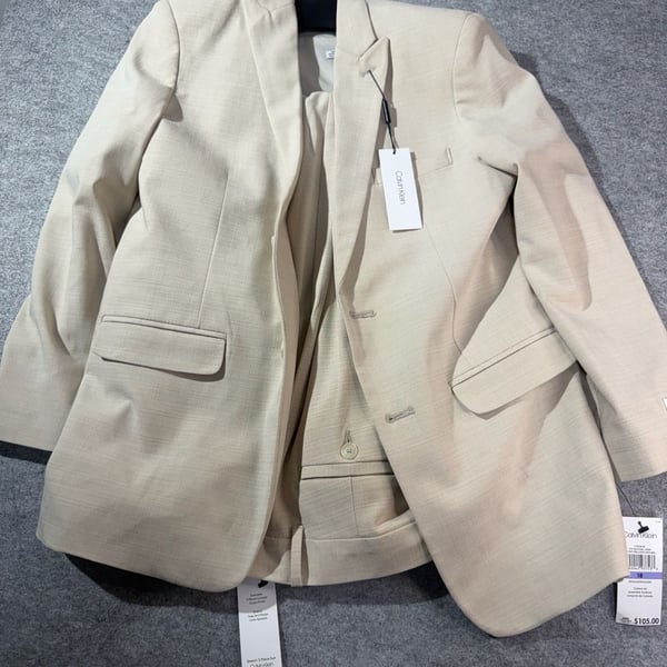 Calvin Klein Slim Fit Stretch 3-Piece Suit in Natural Linen