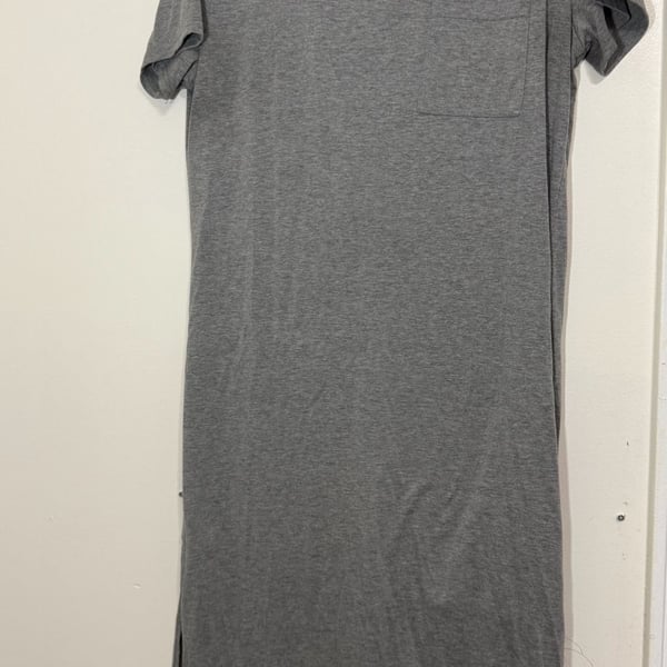 Women's V-Neck T-Shirt Maxi Dress with Side Slit and Pocket