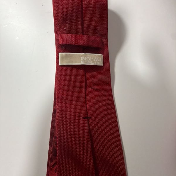 MICHAEL Michael Kors Textured Solid Red Men's Silk Necktie