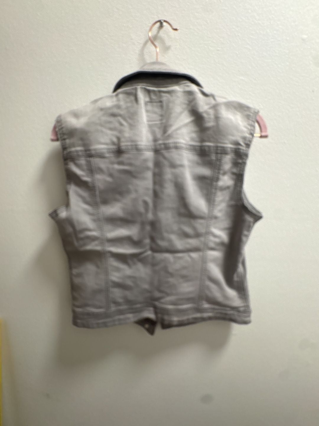 Product thumbnail 4