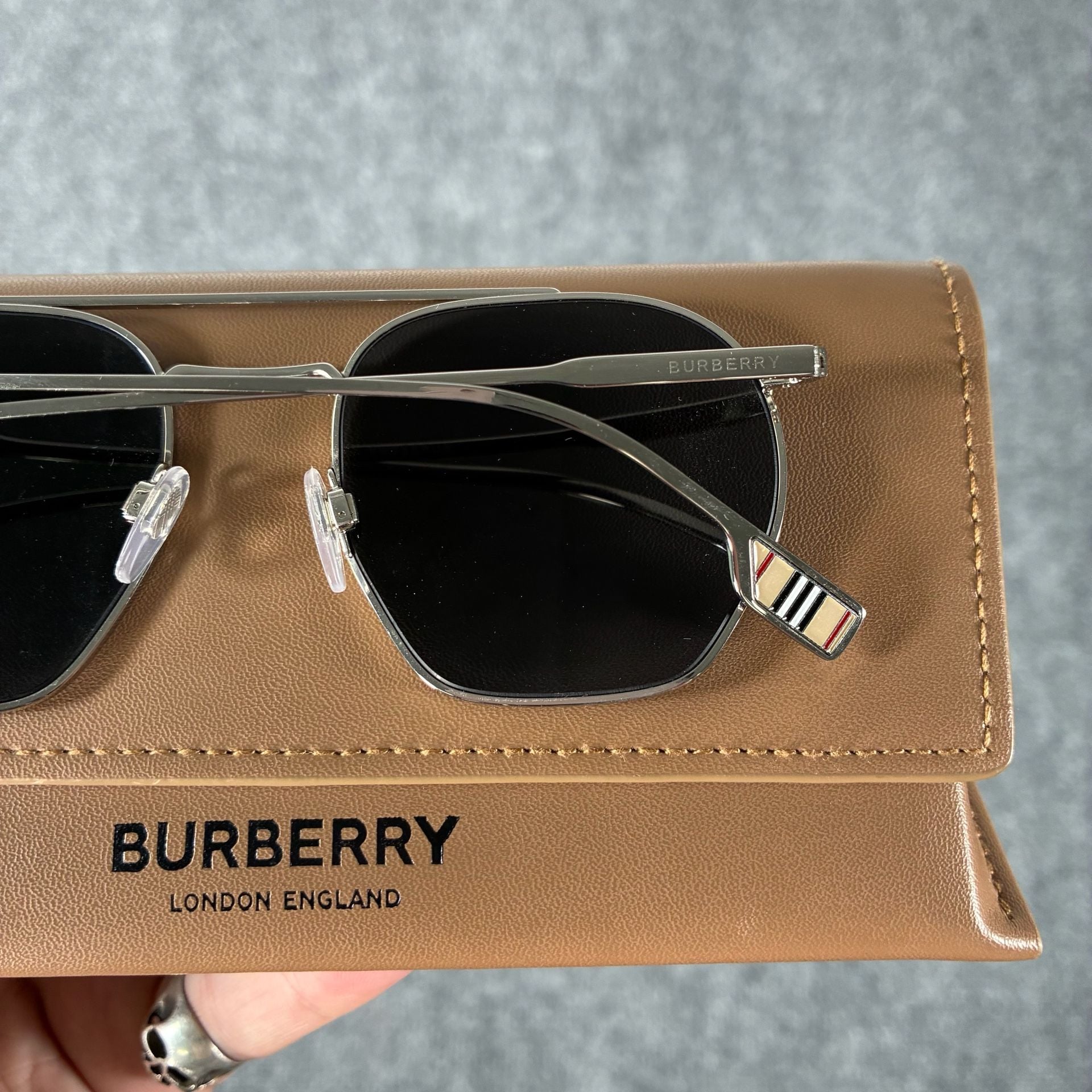 Burberry BE3124 Geometric Metal Sunglasses with Icon Stripe Detail 5