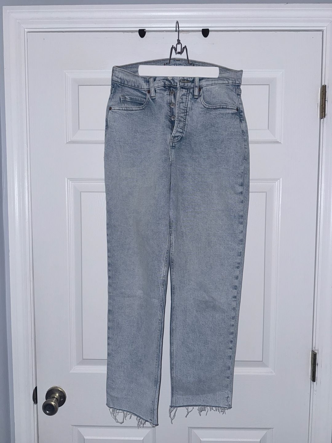 Old Navy Curvy Sky-Hi Straight High-Rise Button-Fly Raw Hem Jeans 2