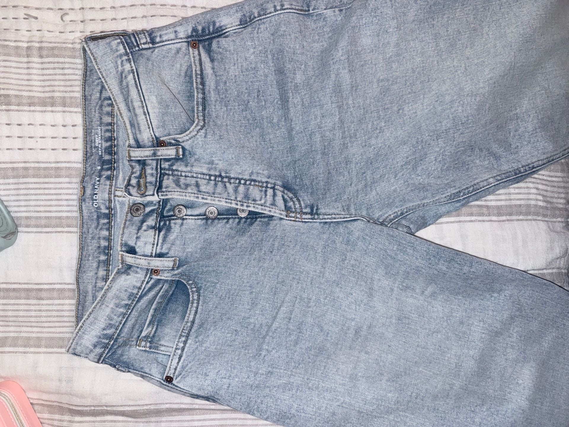 Old Navy Curvy Sky-Hi Straight High-Rise Button-Fly Raw Hem Jeans 3