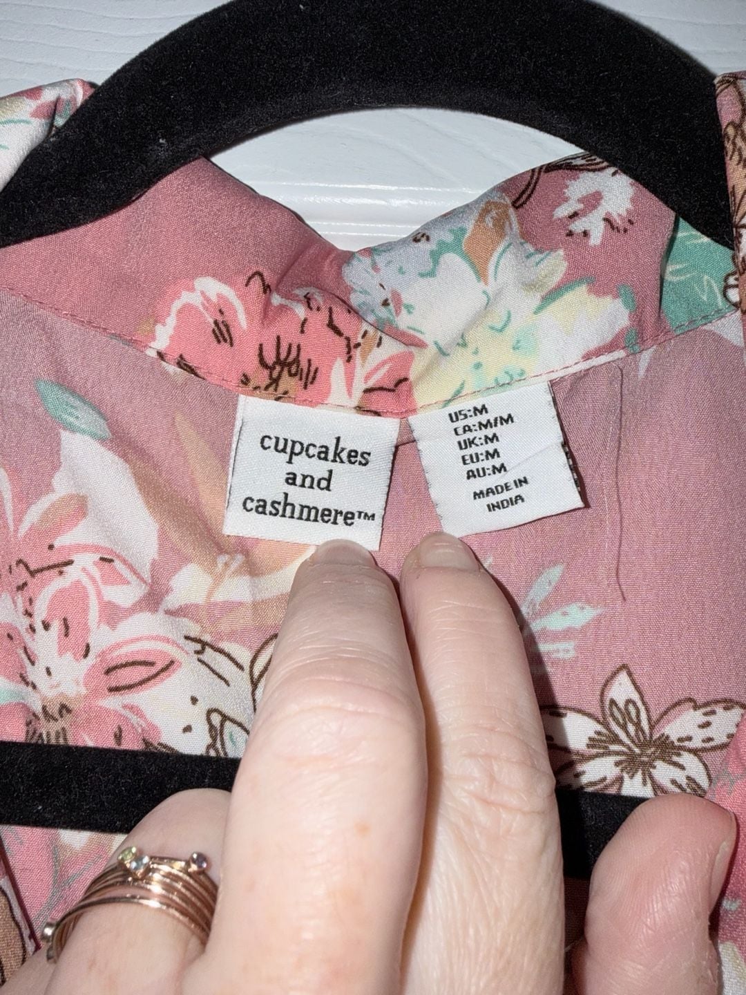 cupcakes & cashmere 2