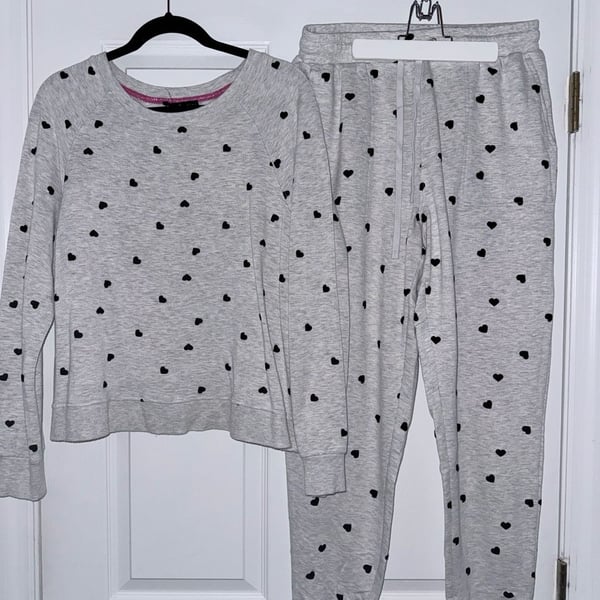 Jane and Delancey Women's Heart Set Valentines Day