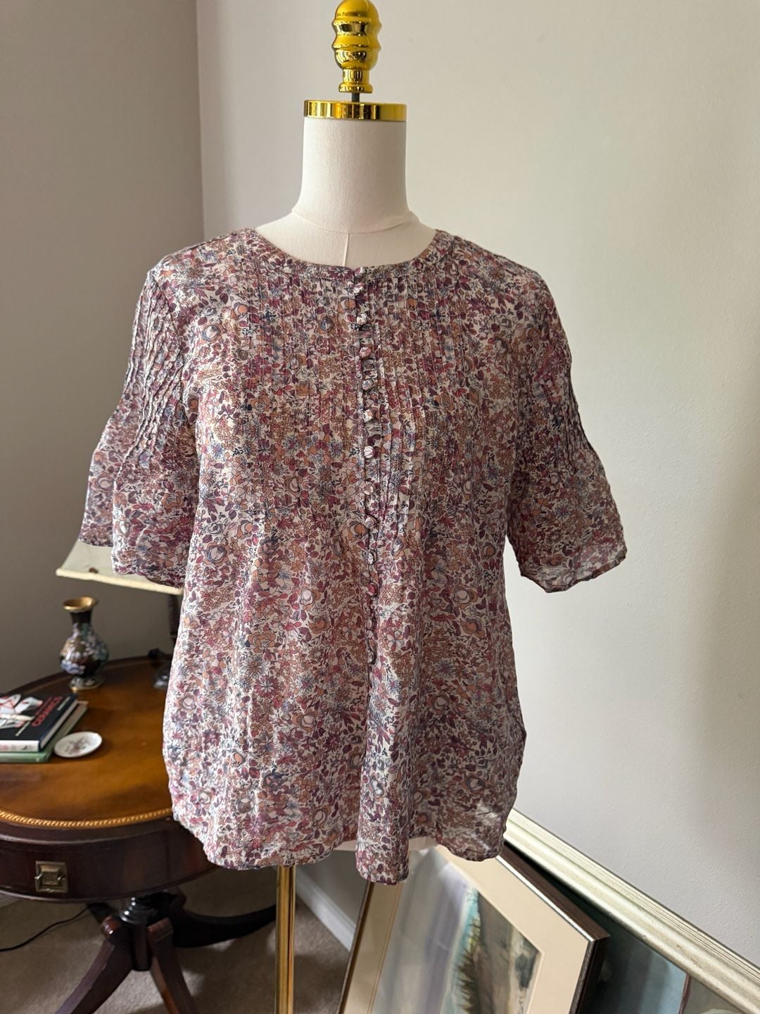 J.Crew Women’s M Cotton Silk Floral Pintuck Blouse Button Front Natural Fiber 2