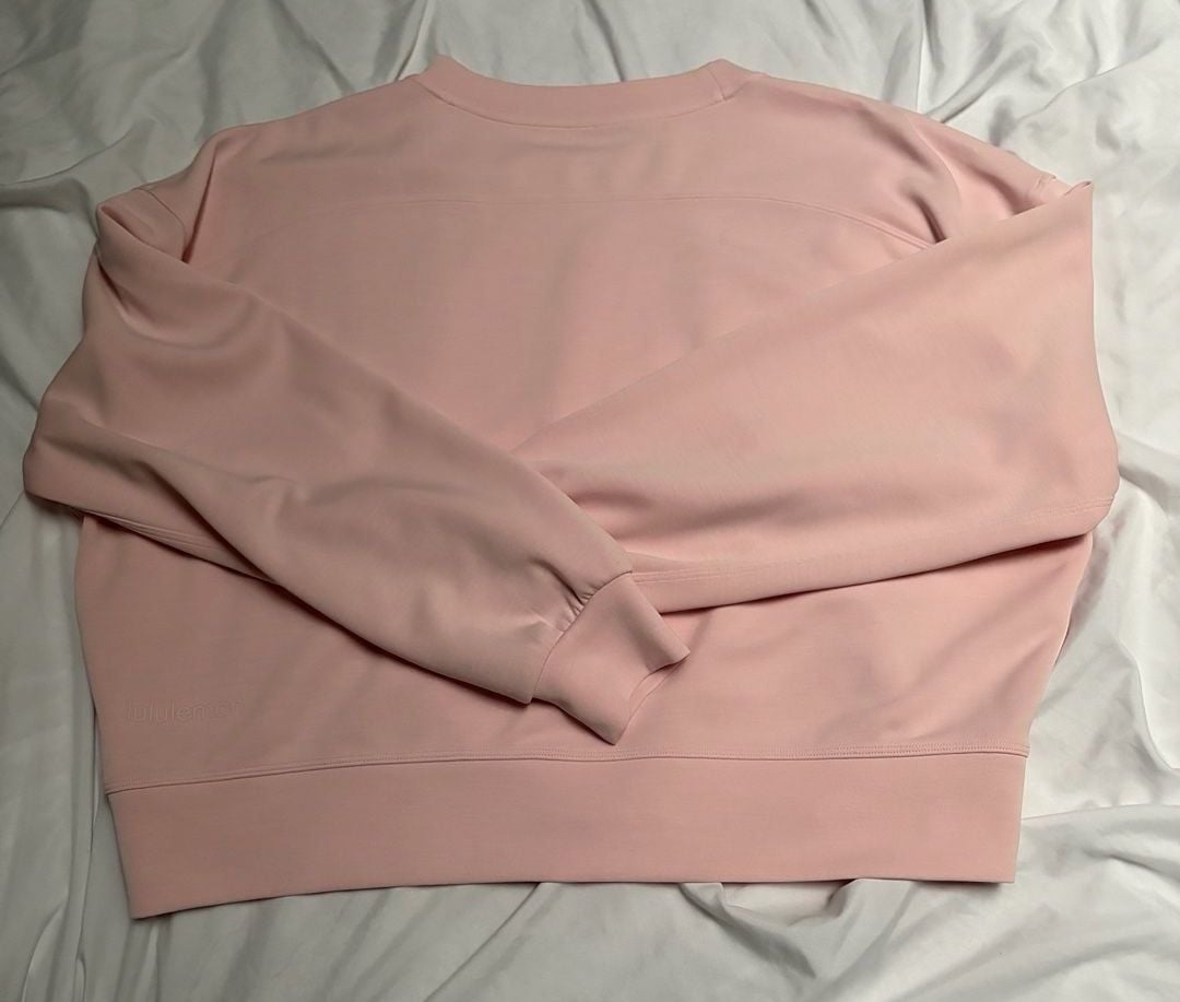 Lululemon Softstreme Perfectly Oversized Cropped Crew Sweatshirt in Pink 9