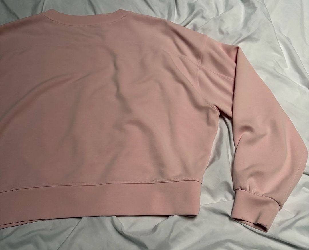 Lululemon Softstreme Perfectly Oversized Cropped Crew Sweatshirt in Pink 11