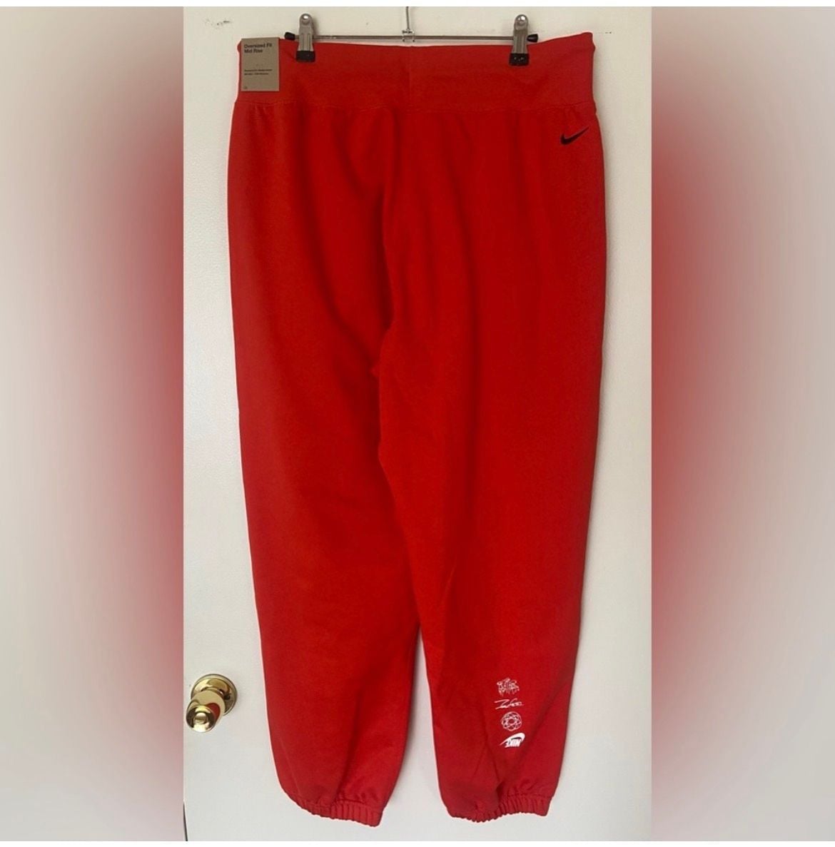 Nike Sportswear Red Graphic Fleece Jogger Sweatpants 4