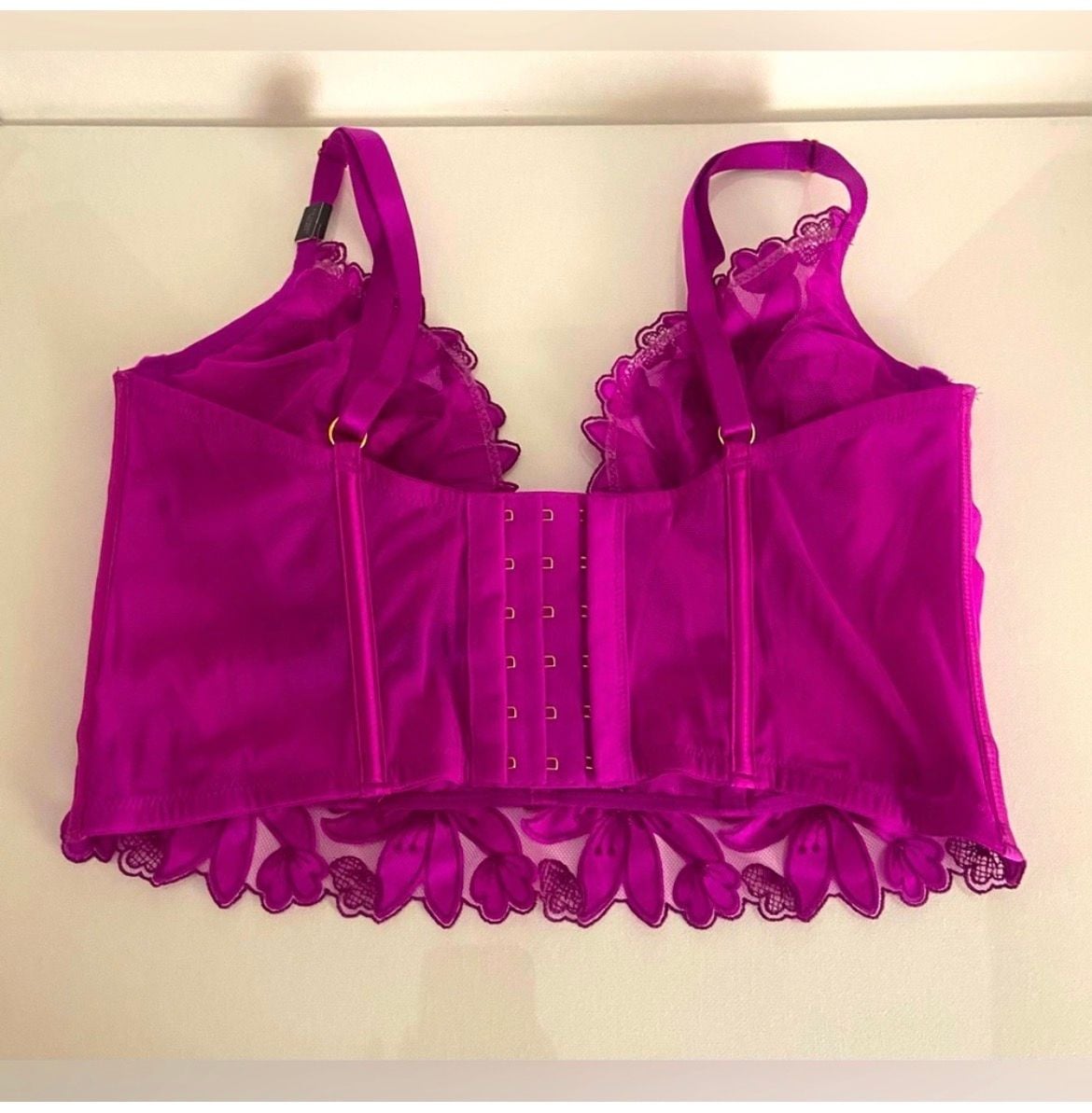 Victoria's Secret Very Sexy Lightly Lined Floral Embroidered Corset Bustier Bra 2