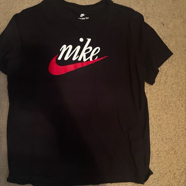 Nike Sportswear The Nike Tee Graphic Black Short Sleeve T-Shirt