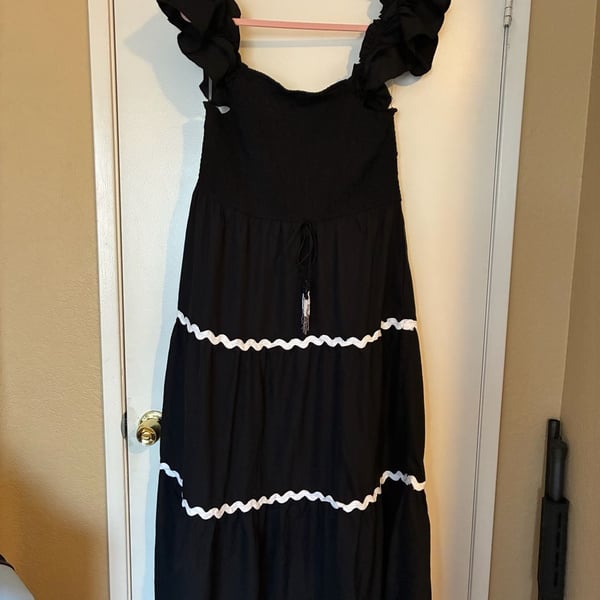 Women's Summer Flutter Sleeve Smocked Rickrack Tiered Maxi Dress