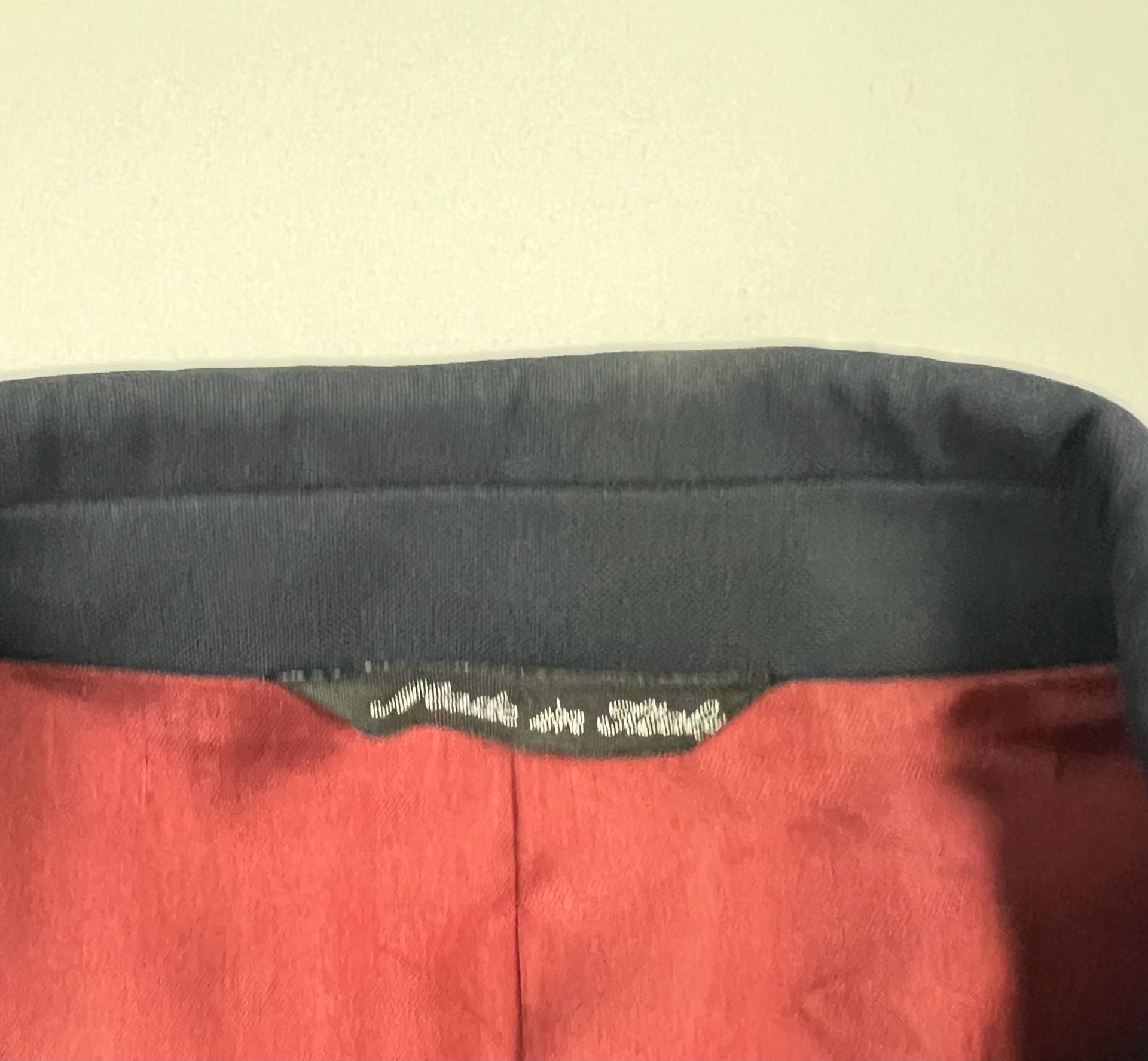 Saks Fifth Avenue Made in Italy Wool Two-Button Black Blazer Est 42R see measurements 7