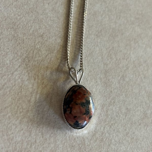 Hedenäset Granite Stone Pendant Necklace in 925 Sterling Silver