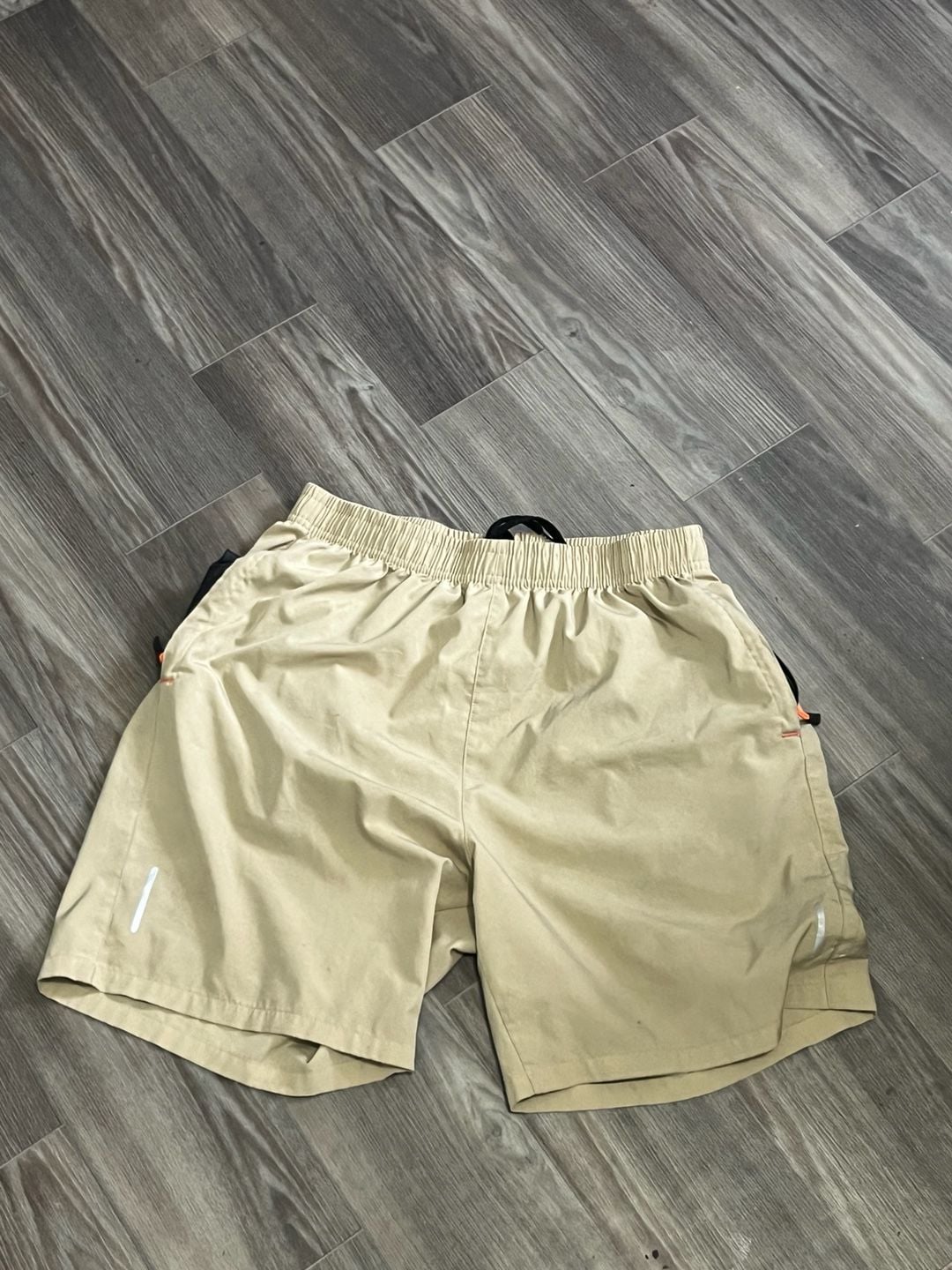 Mens Lightweight Quick-Dry Athletic Running Shorts with Zipper Pockets 1